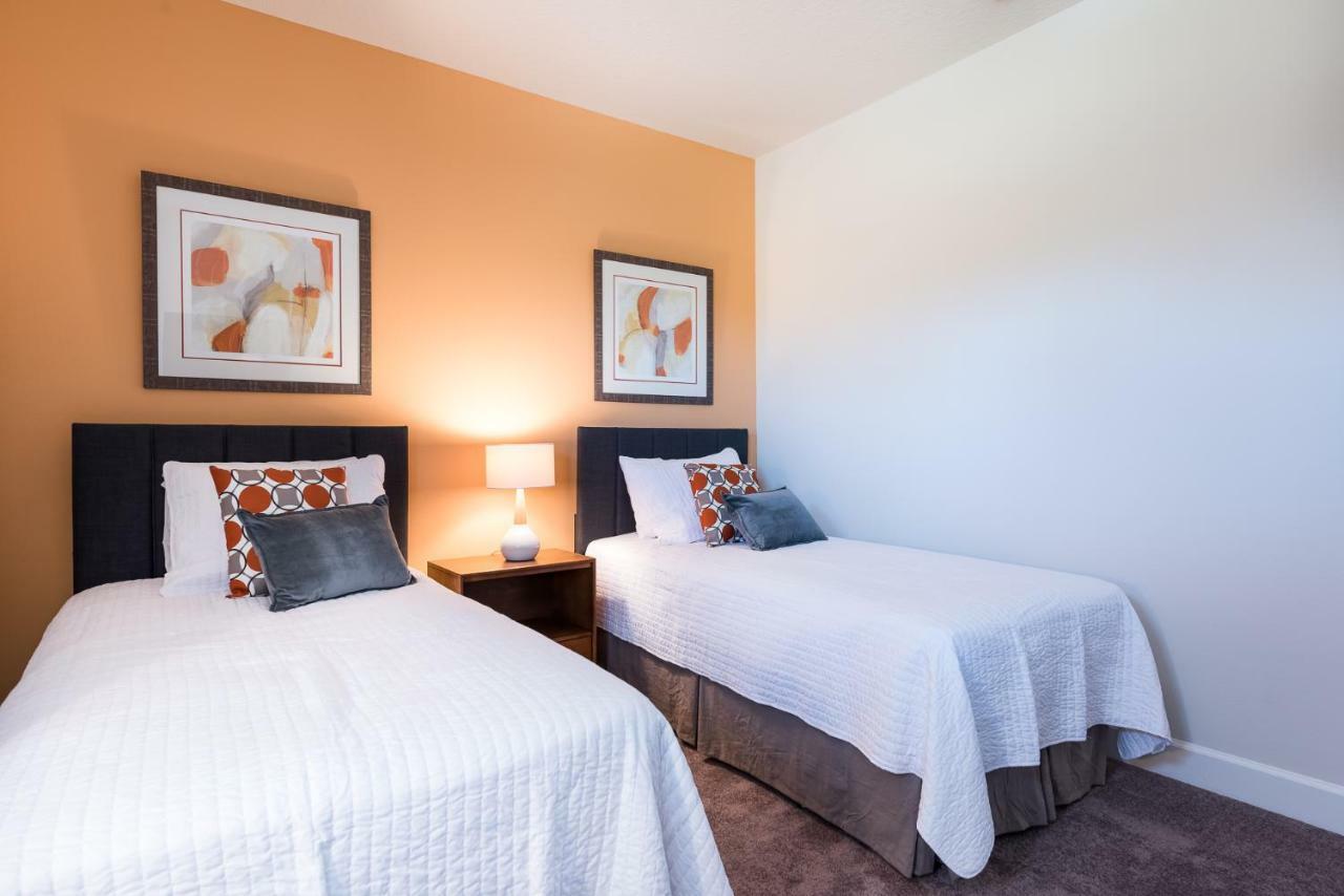 Beautiful 3 Bedroom Suites, 20 Min From Disney Townhouse Orlando Eksteriør billede