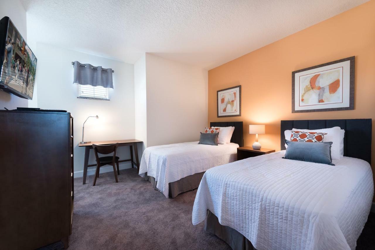 Beautiful 3 Bedroom Suites, 20 Min From Disney Townhouse Orlando Eksteriør billede